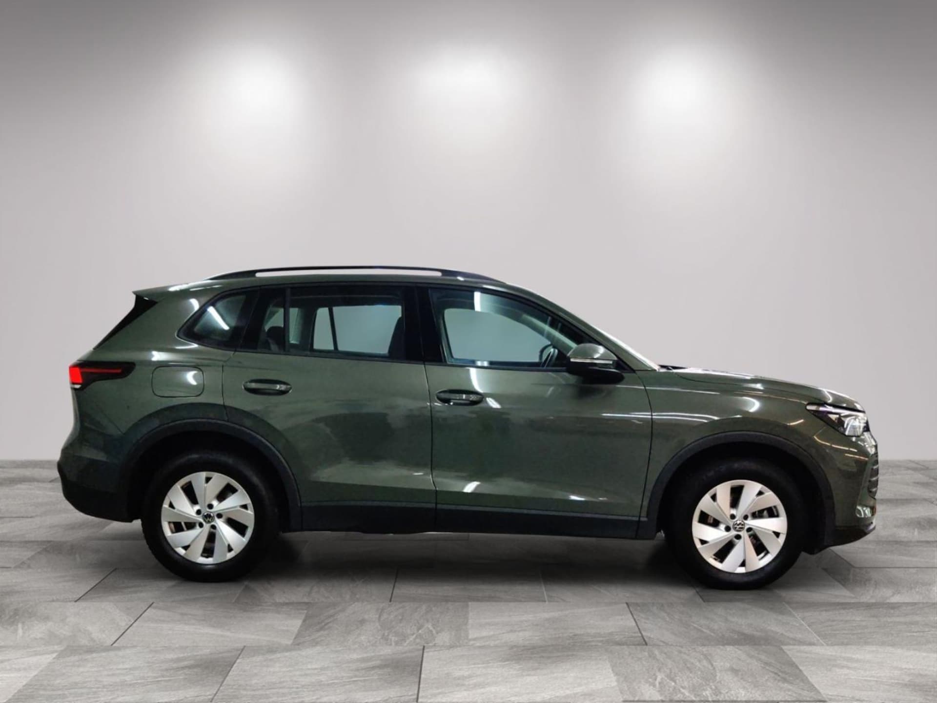 Volkswagen Tiguan Basis-Modell