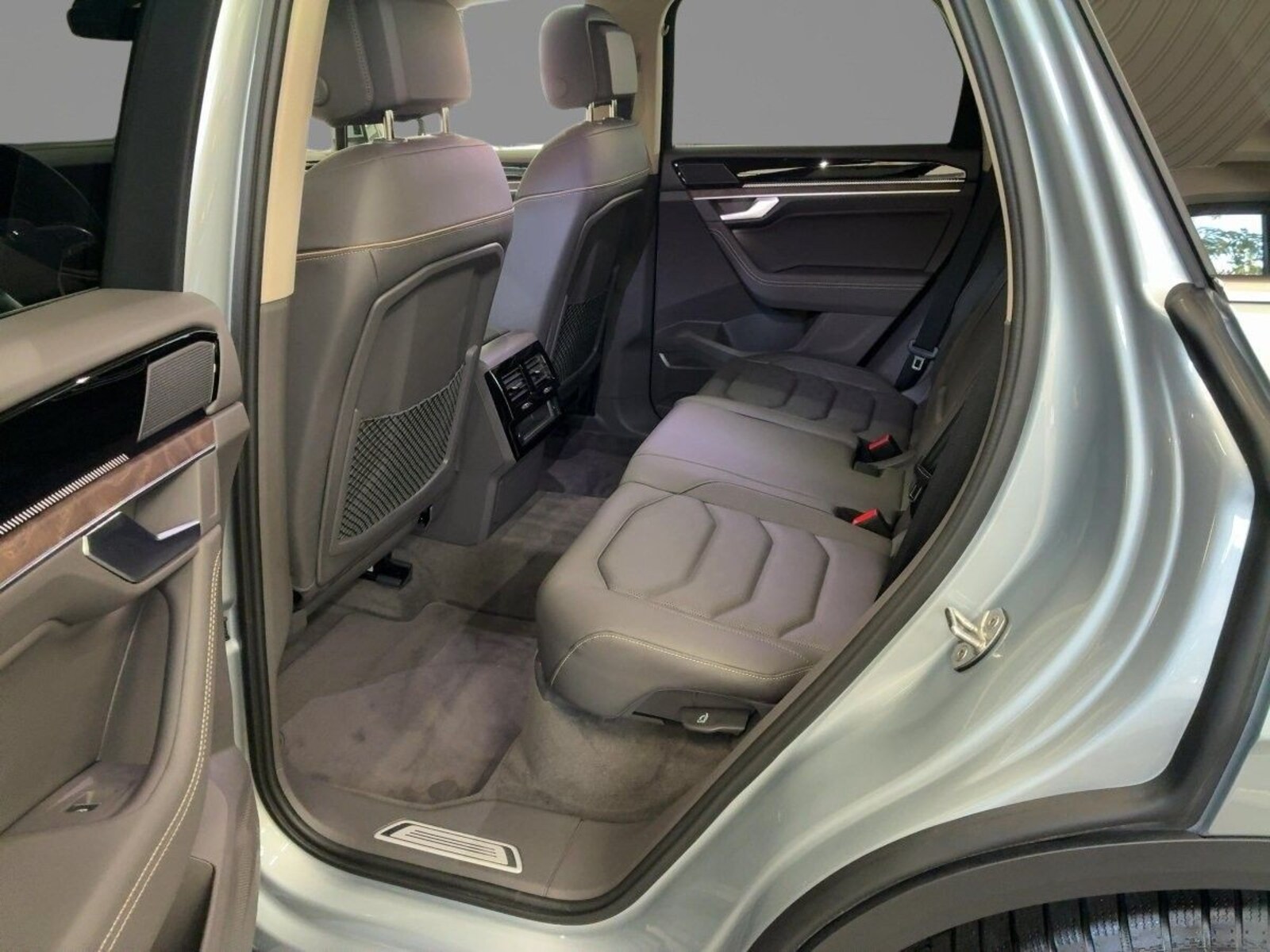 Volkswagen Touareg – Bild 9