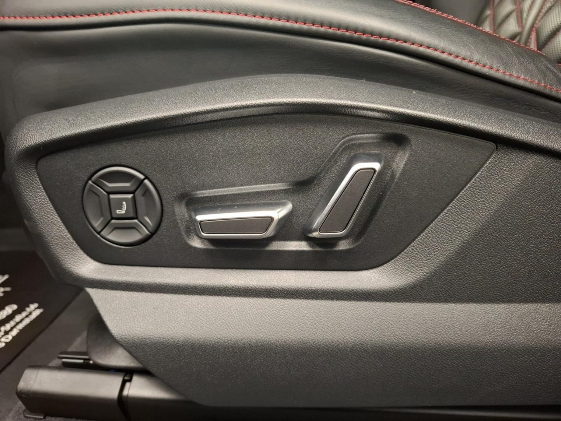 Audi SQ8 SUV
