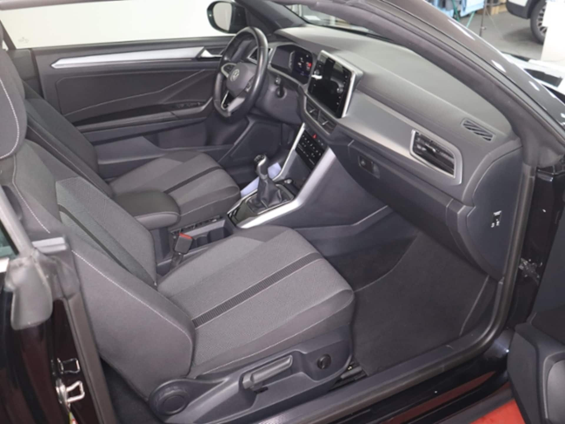 Volkswagen T-Roc Cabriolet Style