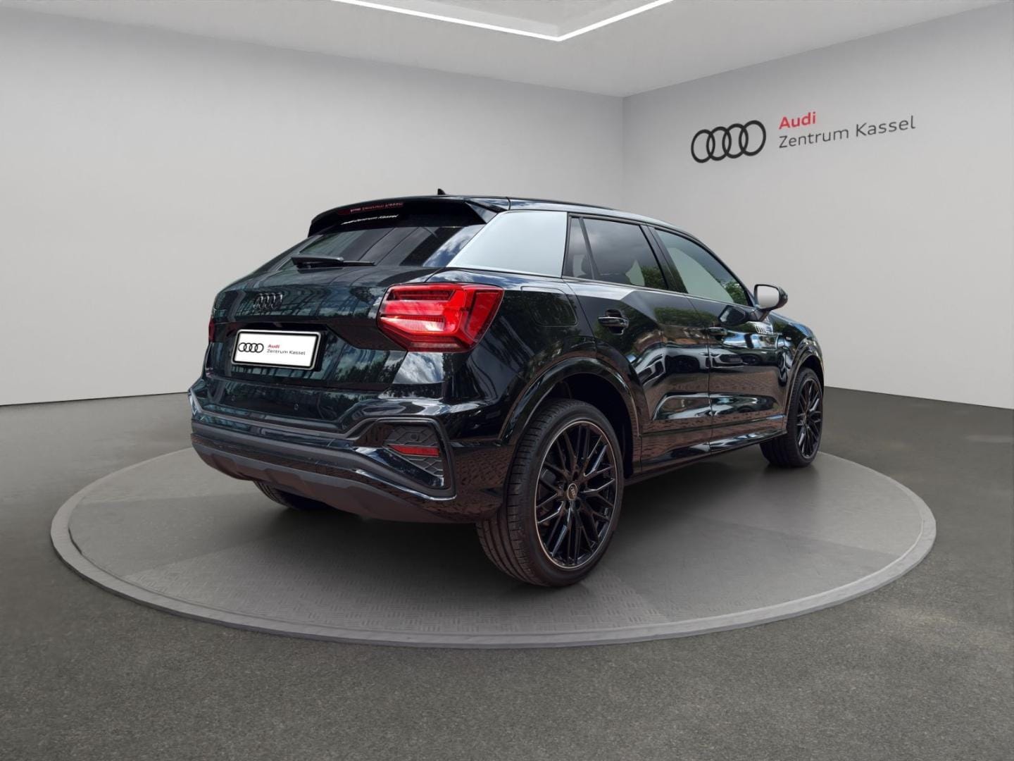Bild über Audi Q2 S line 35 TFSI S tronic - für weitere Informationen kontaktieren Sie den Audi Partner