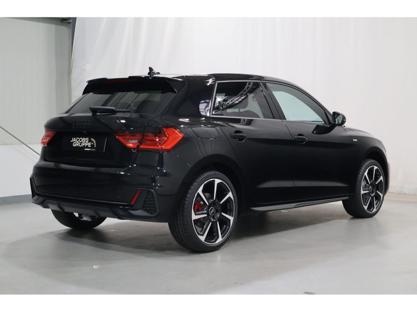 Bild über Audi A1 Sportback S line 35 TFSI S tronic - für weitere Informationen kontaktieren Sie den Audi Partner