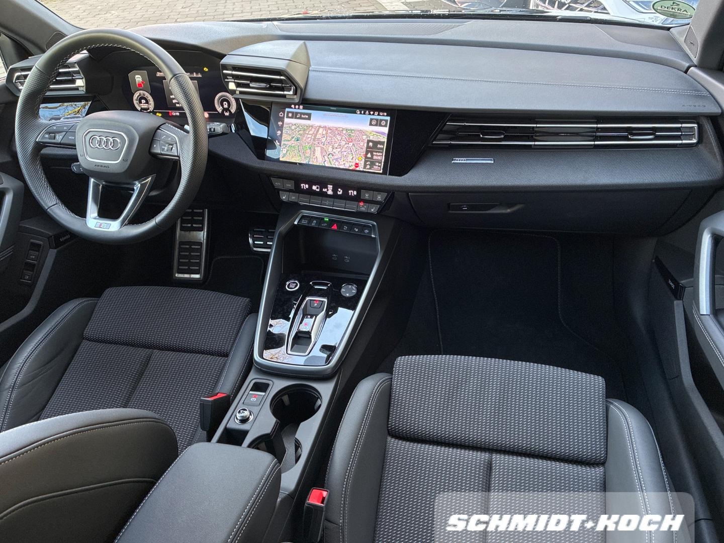 Bild über Audi A3 Sportback TFSI e S line 40 TFSI e S tronic - für weitere Informationen kontaktieren Sie den Audi Partner