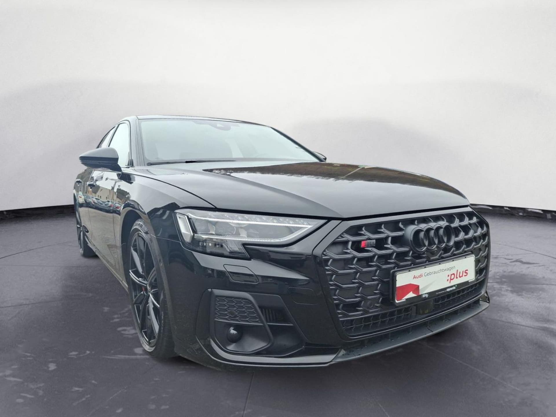 Audi S8