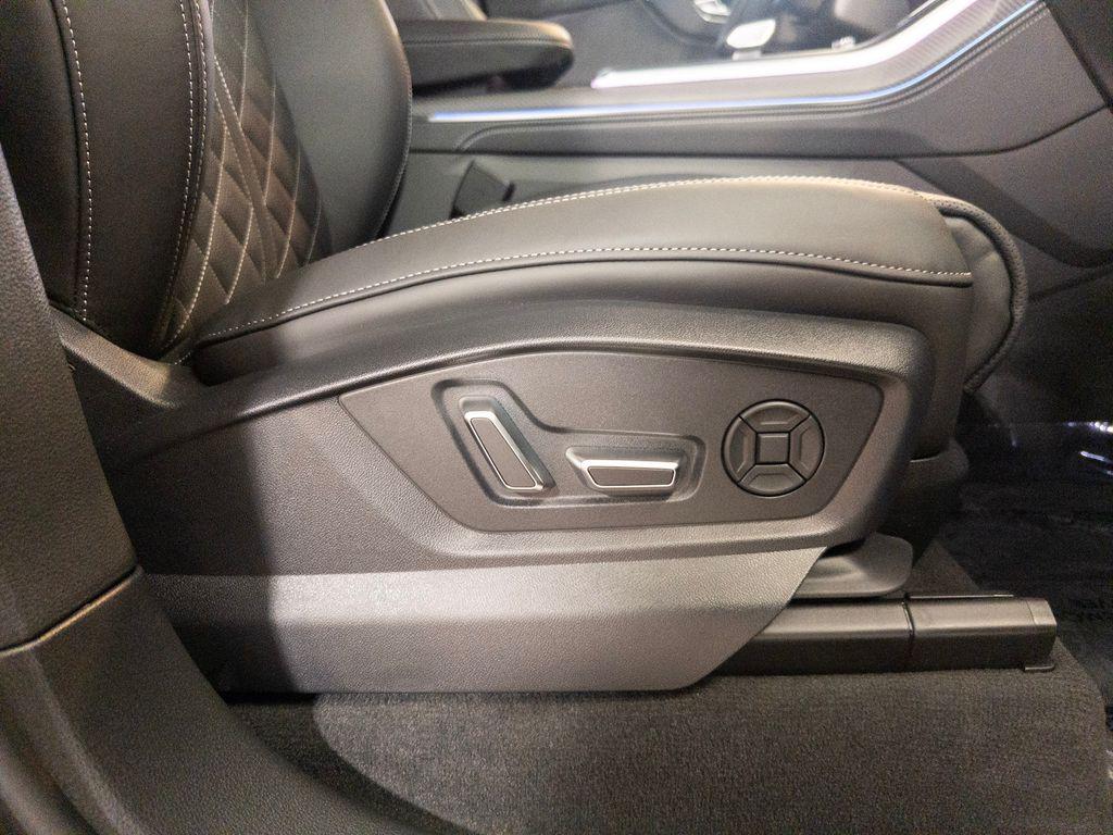 2026 Audi SQ7 Premium Plus - Photo 26
