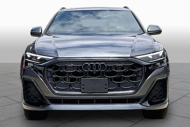 2024 Audi Q8
