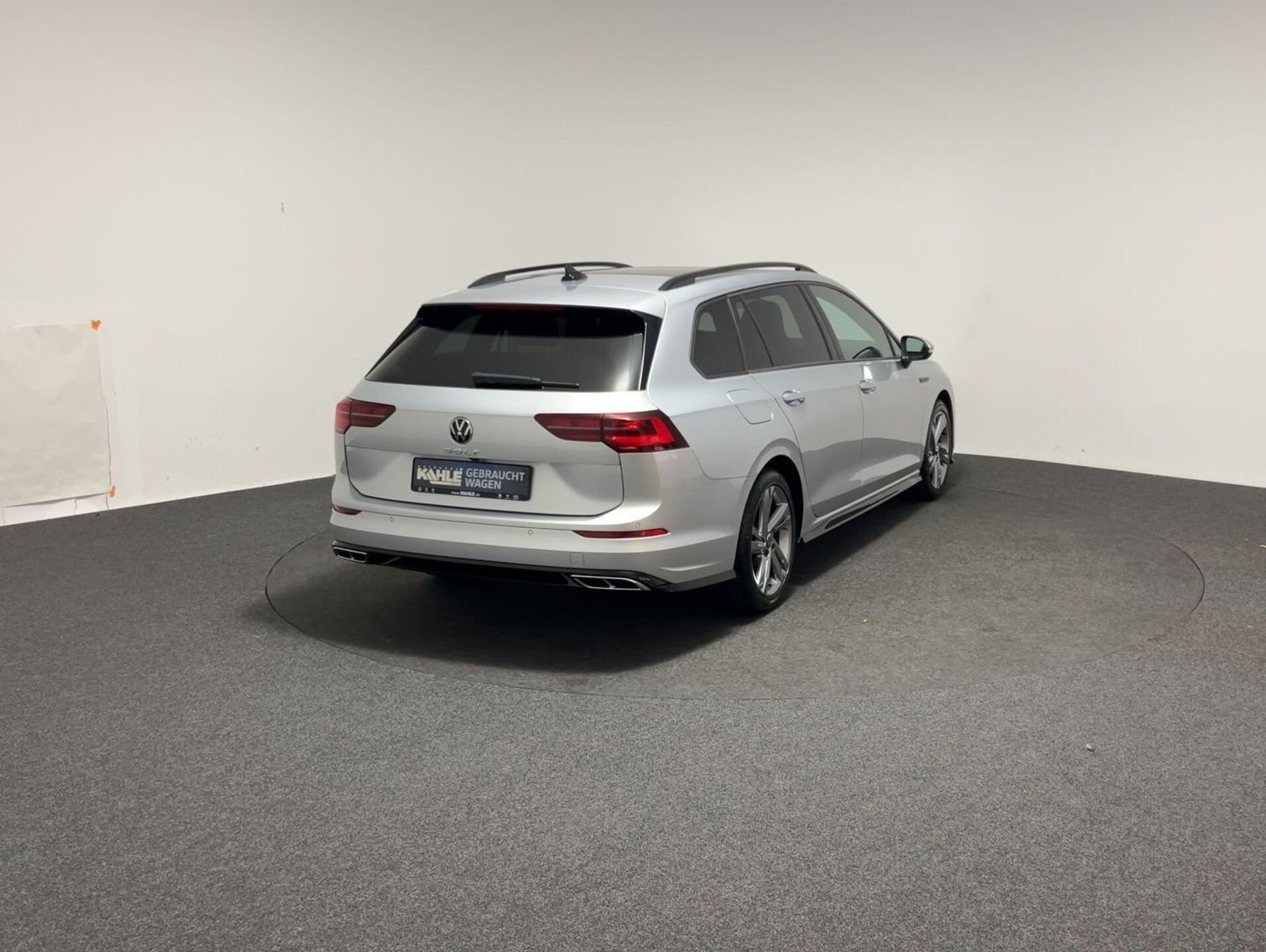 Volkswagen Golf Variant R-Line