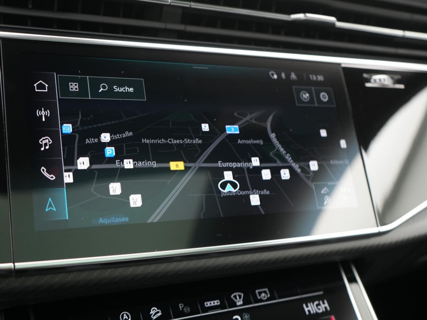Bild über Audi Q8 SUV S line business TDI quattro 210 kW tiptronic - für weitere Informationen kontaktieren Sie den Audi Partner