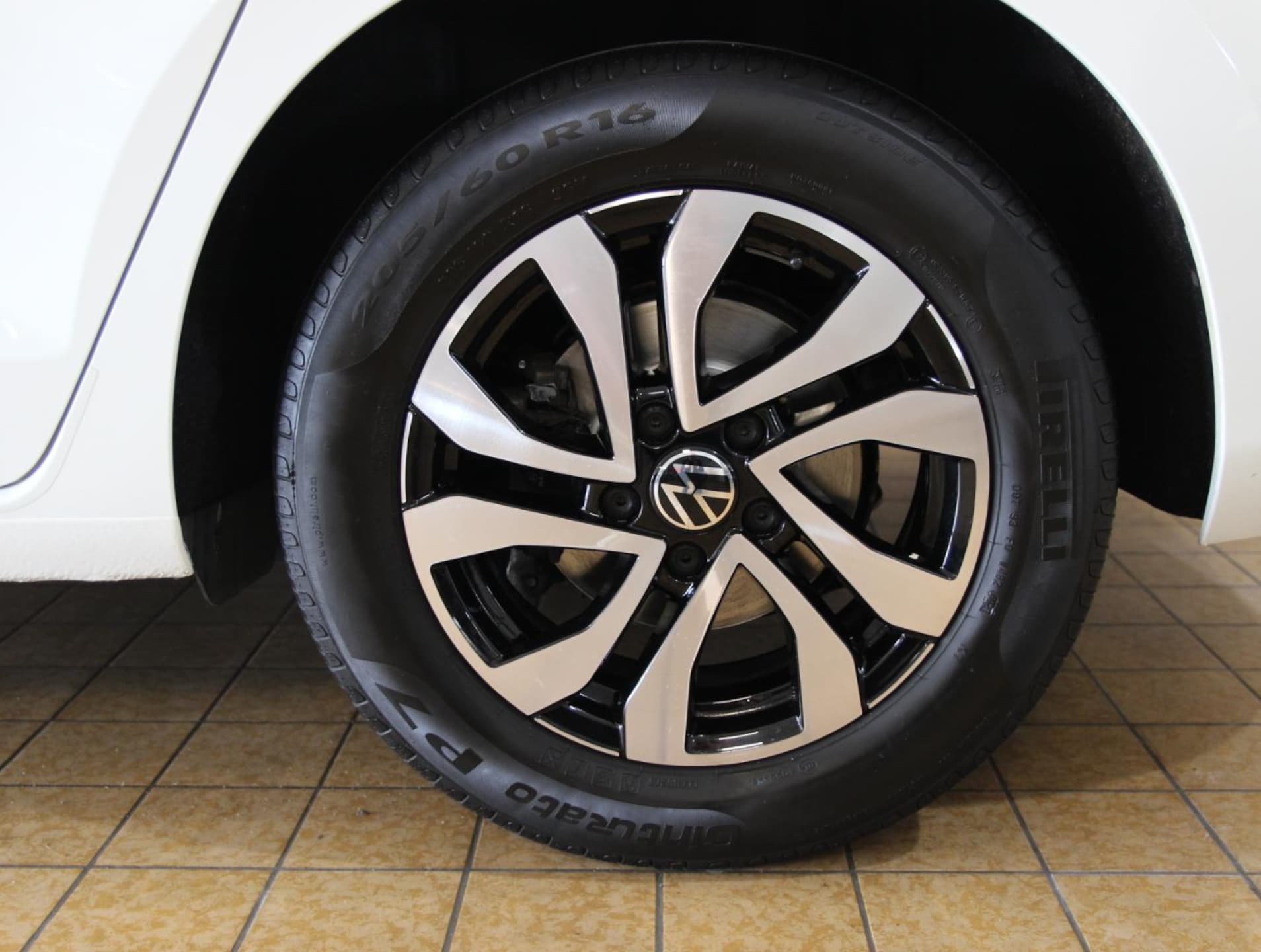 Volkswagen Touran Active