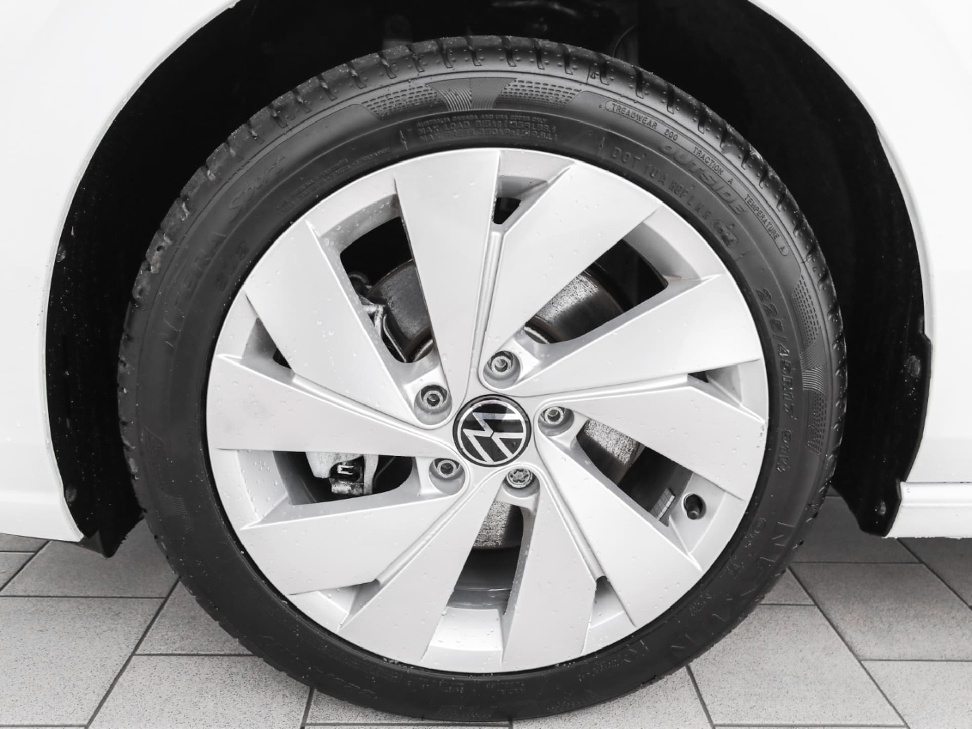 Volkswagen Golf Life