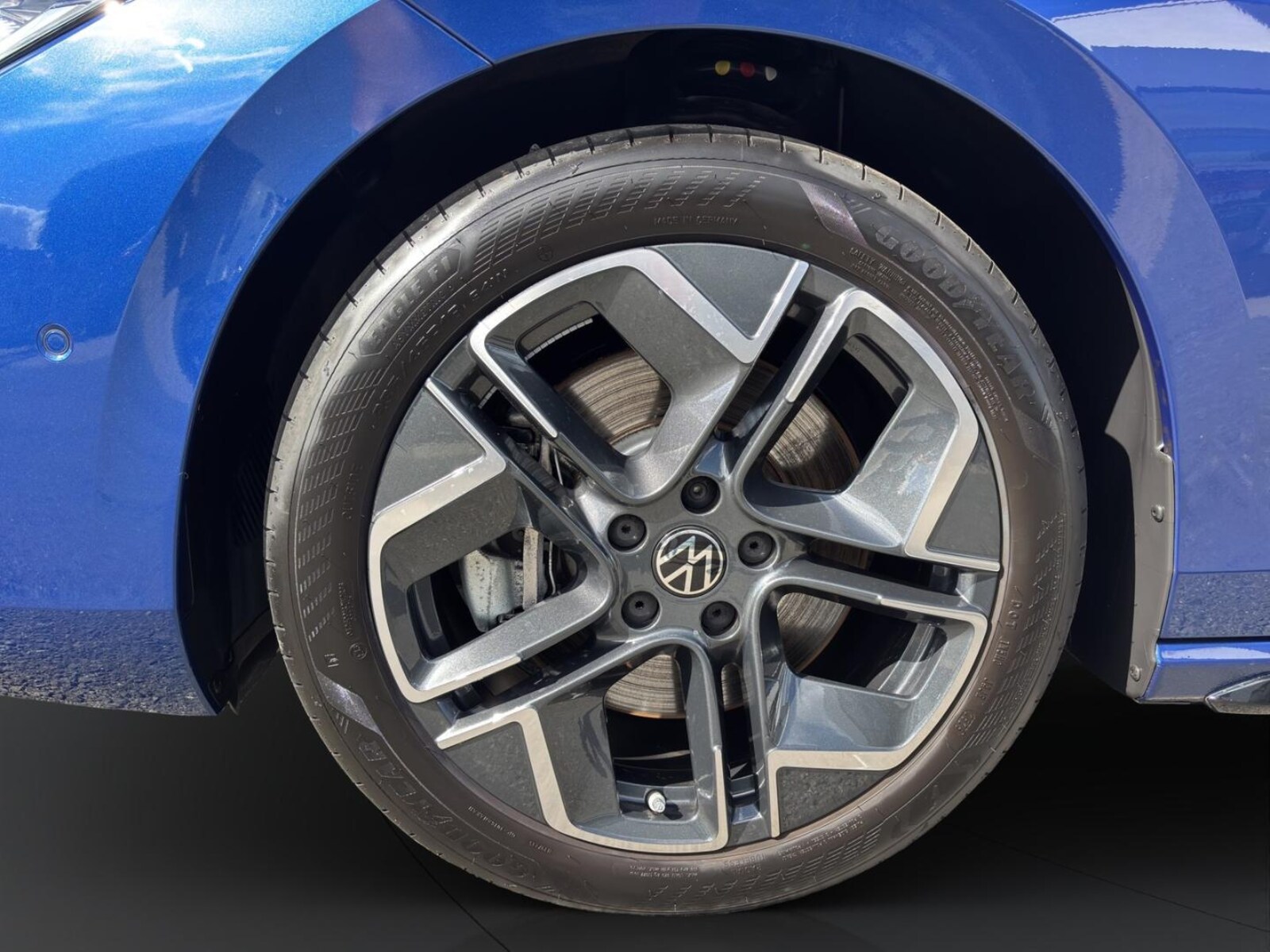 Volkswagen Passat – Bild 7