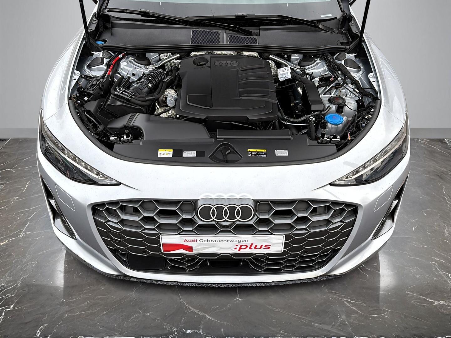 Bild über Audi A6 Avant TDI quattro 150 kW S tronic - für weitere Informationen kontaktieren Sie den Audi Partner