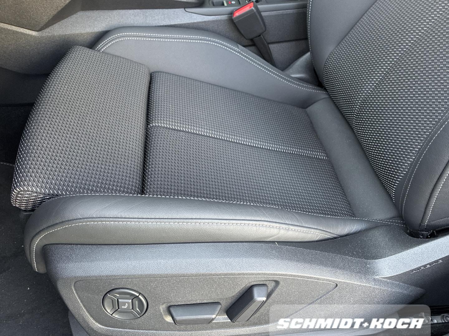Bild über Audi A3 Sportback TFSI e S line 40 TFSI e S tronic - für weitere Informationen kontaktieren Sie den Audi Partner