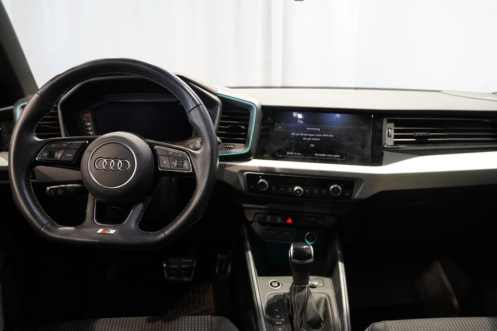 Bild som visar Audi A1 Sportback A1 Sportback 35 TFSI S line 150 hk S tronic - för mer information kontakta din Audi Partner