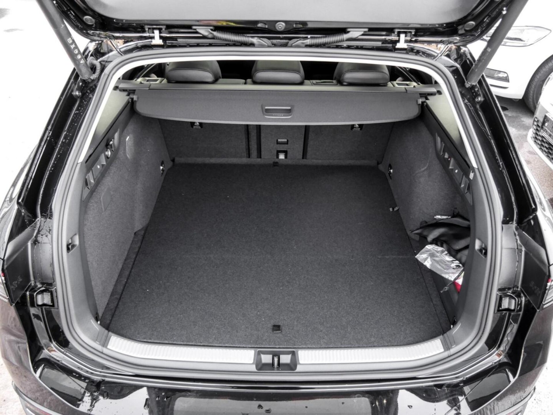 Volkswagen Passat Elegance