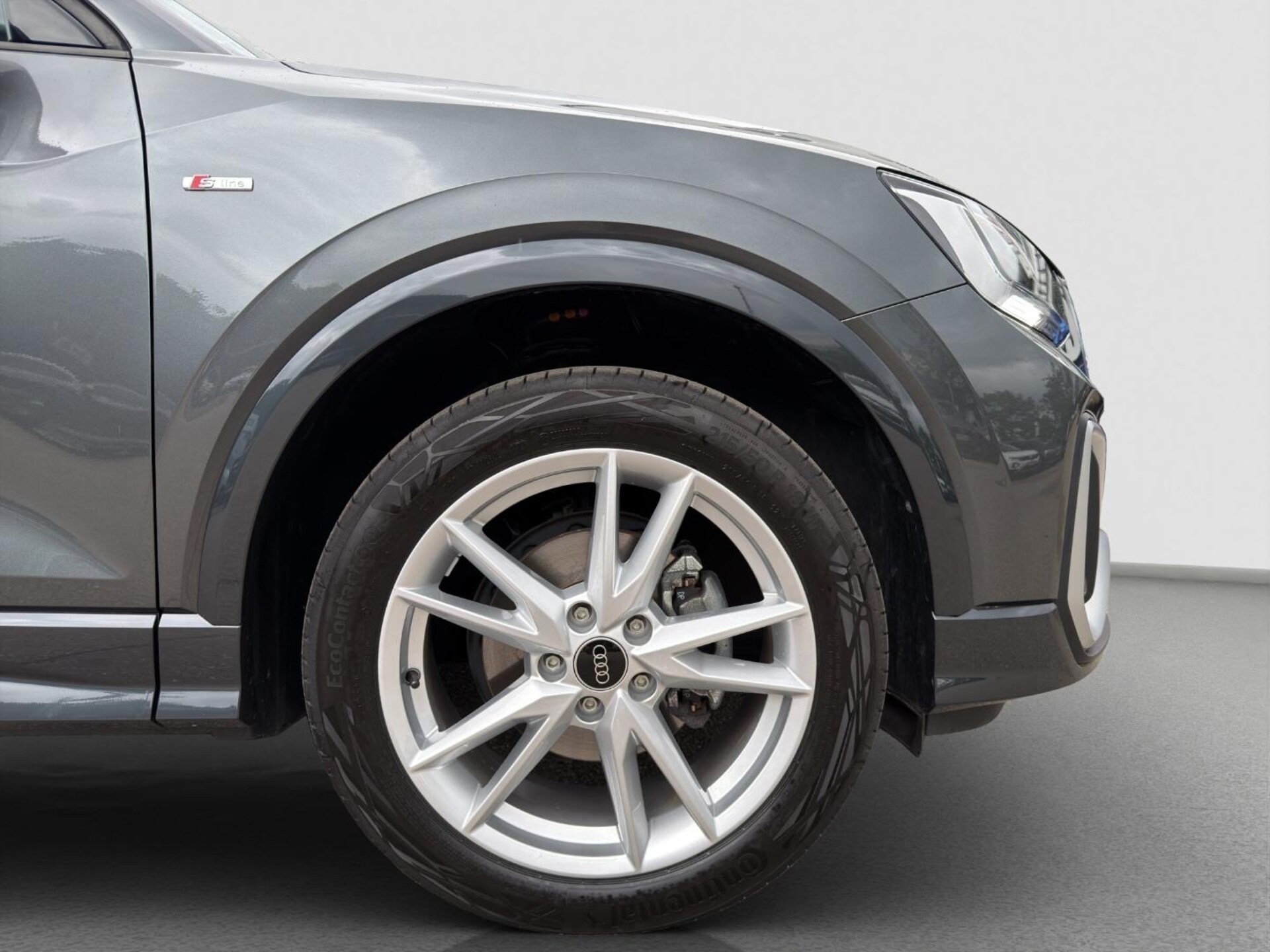 Audi Q2 S line