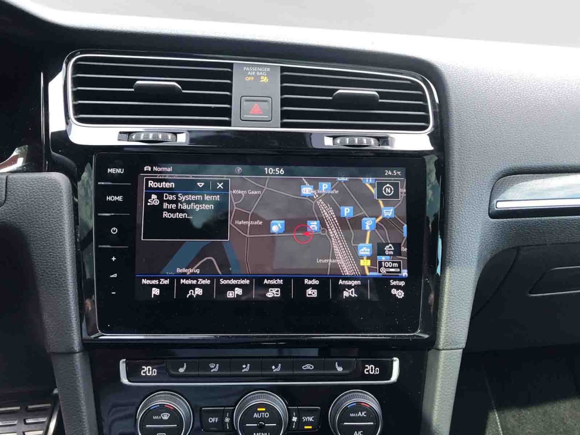 Volkswagen Golf Variant R