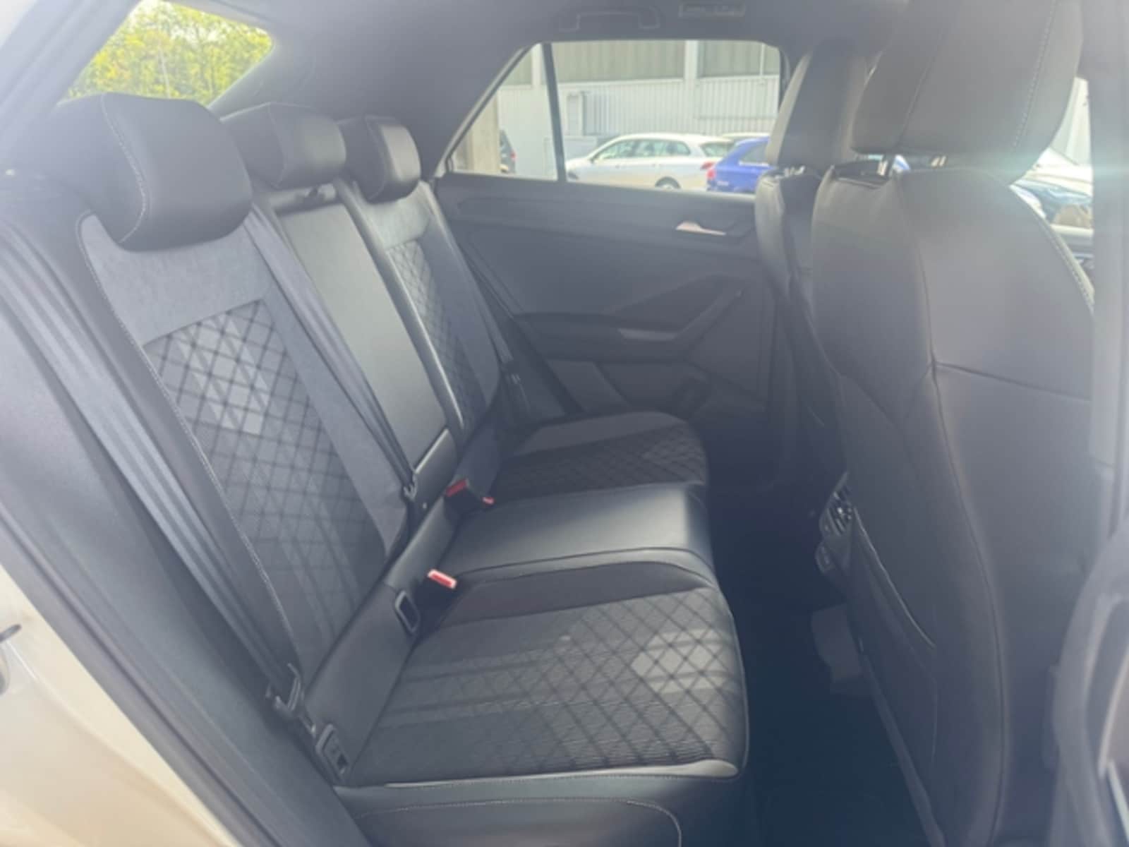 Volkswagen T-Roc – Bild 21
