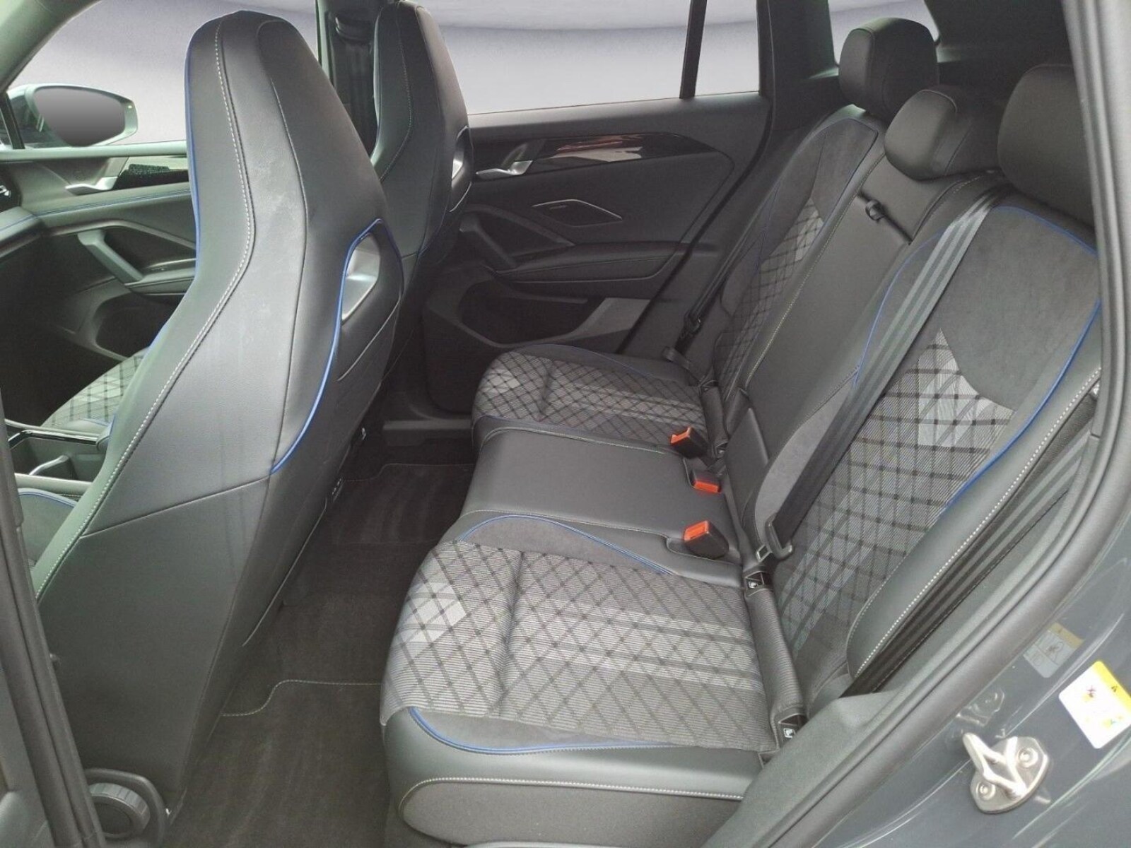Volkswagen Tiguan – Bild 14