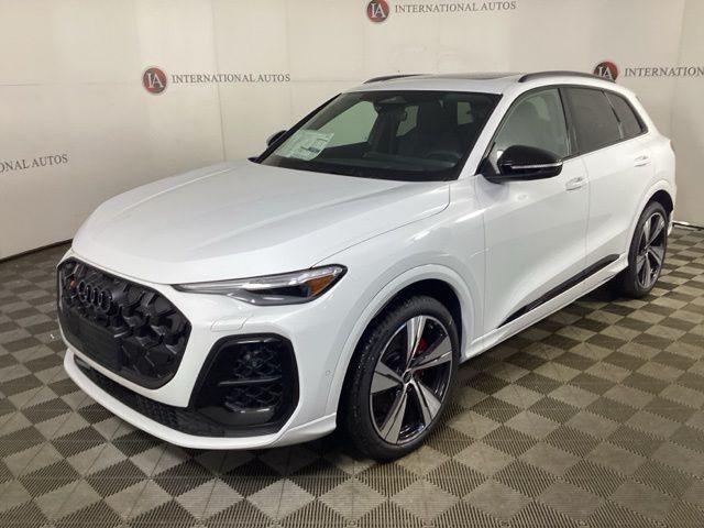 Photo of 2025 Audi SQ5 