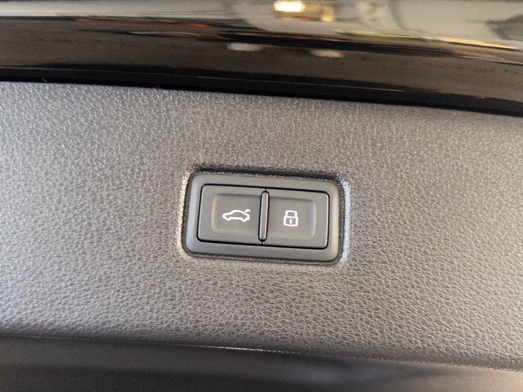 2026 Audi SQ7 Premium Plus - Photo 29
