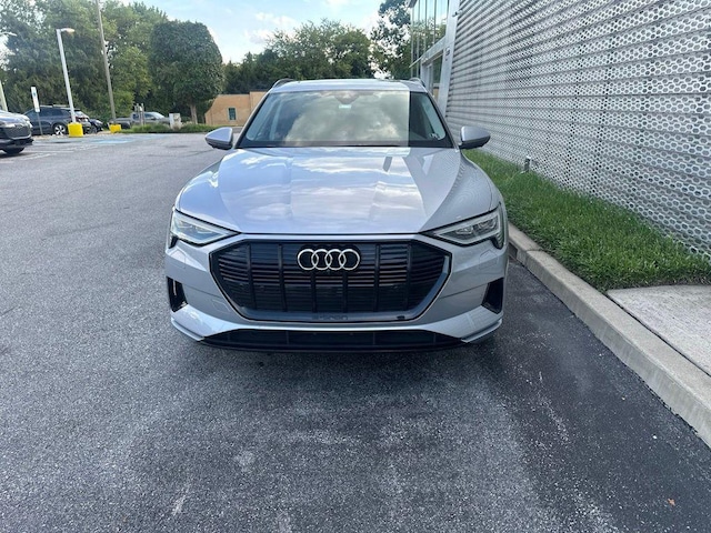2023 Audi e-tron