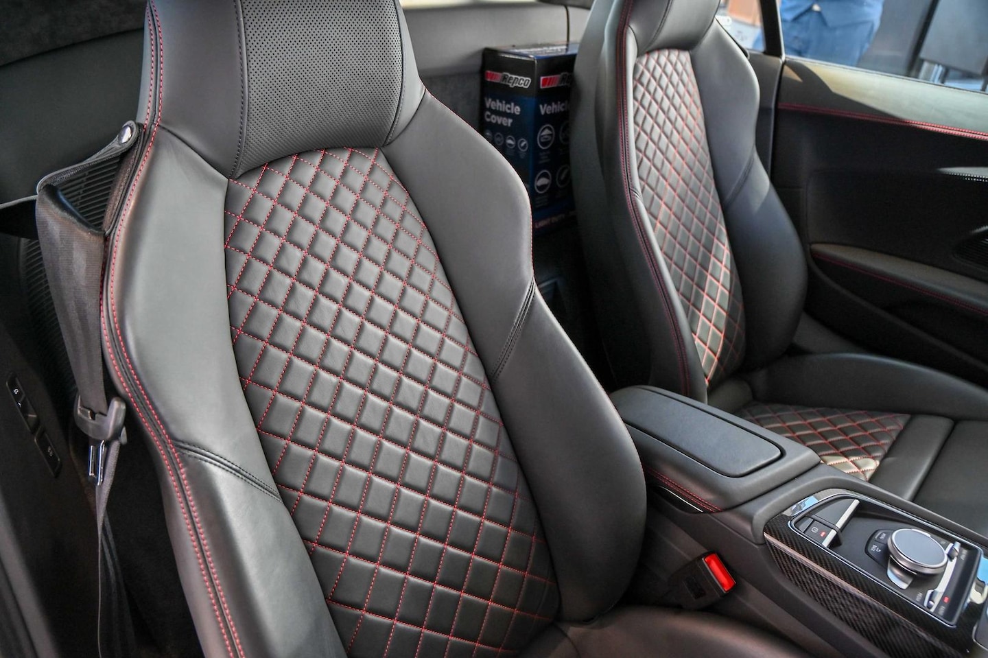 Image about Audi R8 Coupé performance quattro S tronic