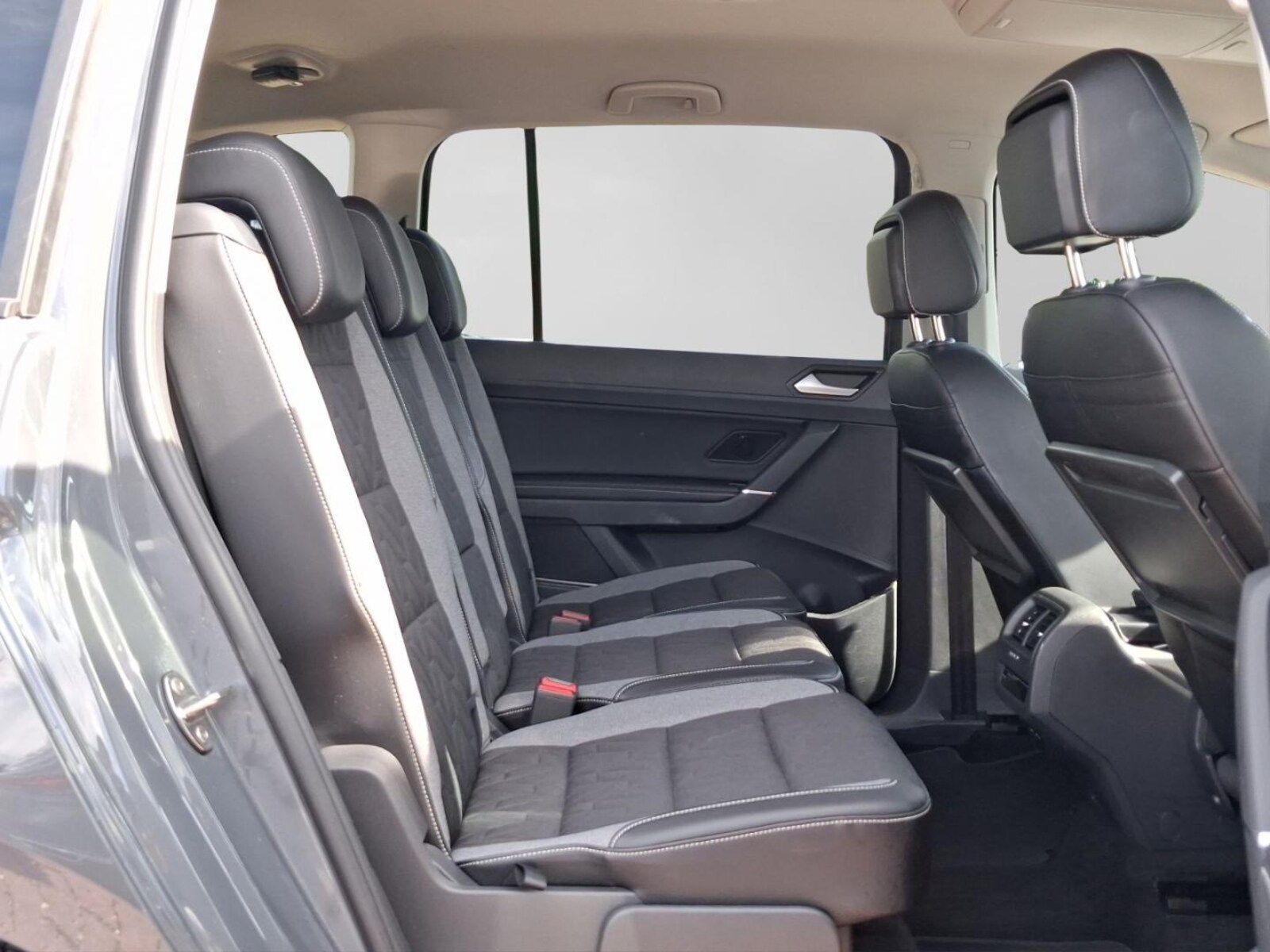 Volkswagen Touran – Bild 5