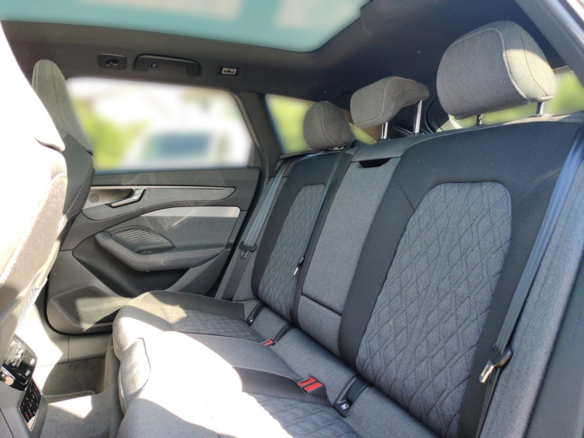 Audi A6 Avant edition one