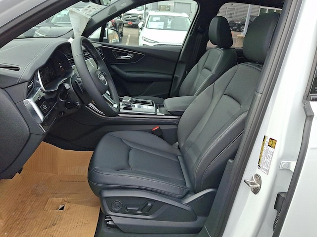 2026 Audi Q7 Premium Plus - Photo 10