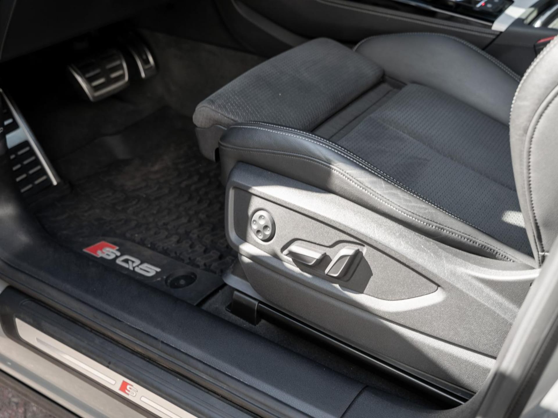 Audi SQ5 SUV