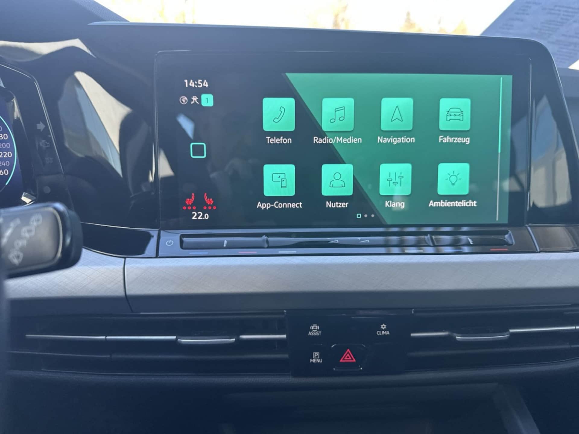 Volkswagen Golf Variant Life