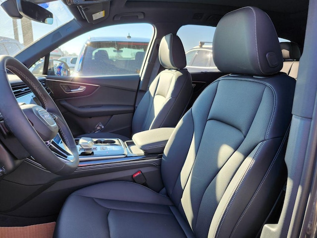 2026 Audi Q7 Premium Plus - Photo 13