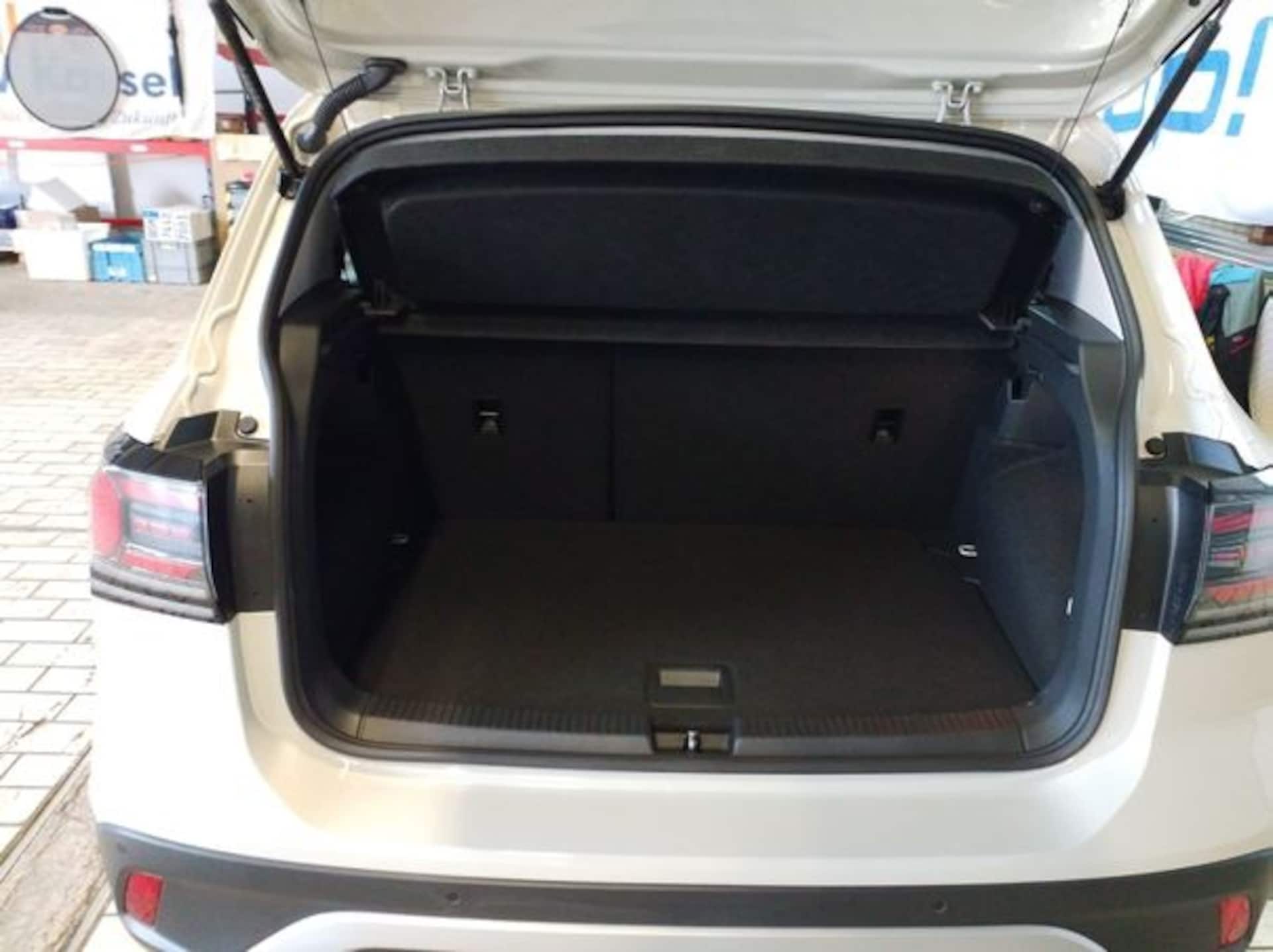 Volkswagen T-Cross Life