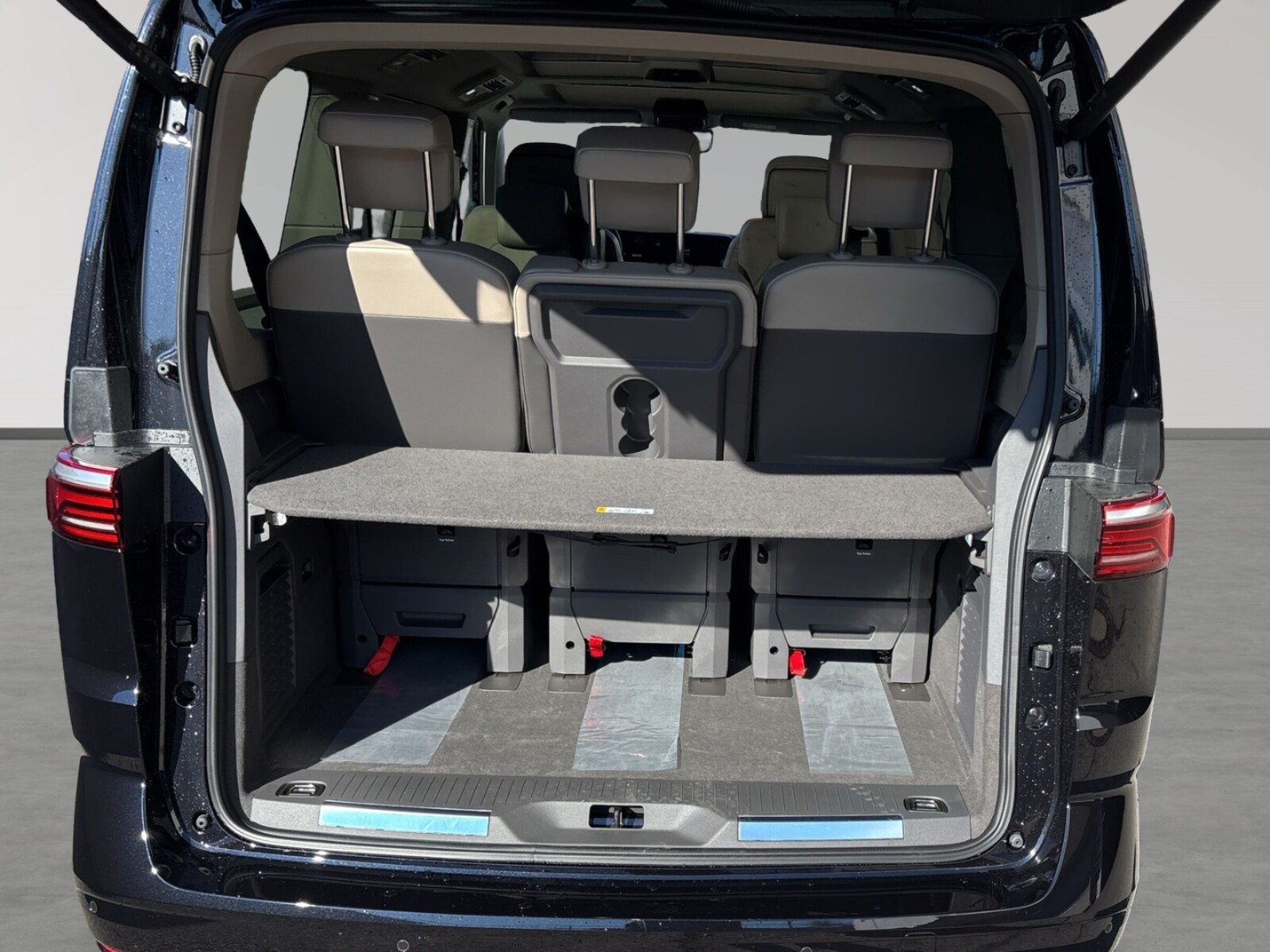 Volkswagen Multivan Langversion – Bild 9