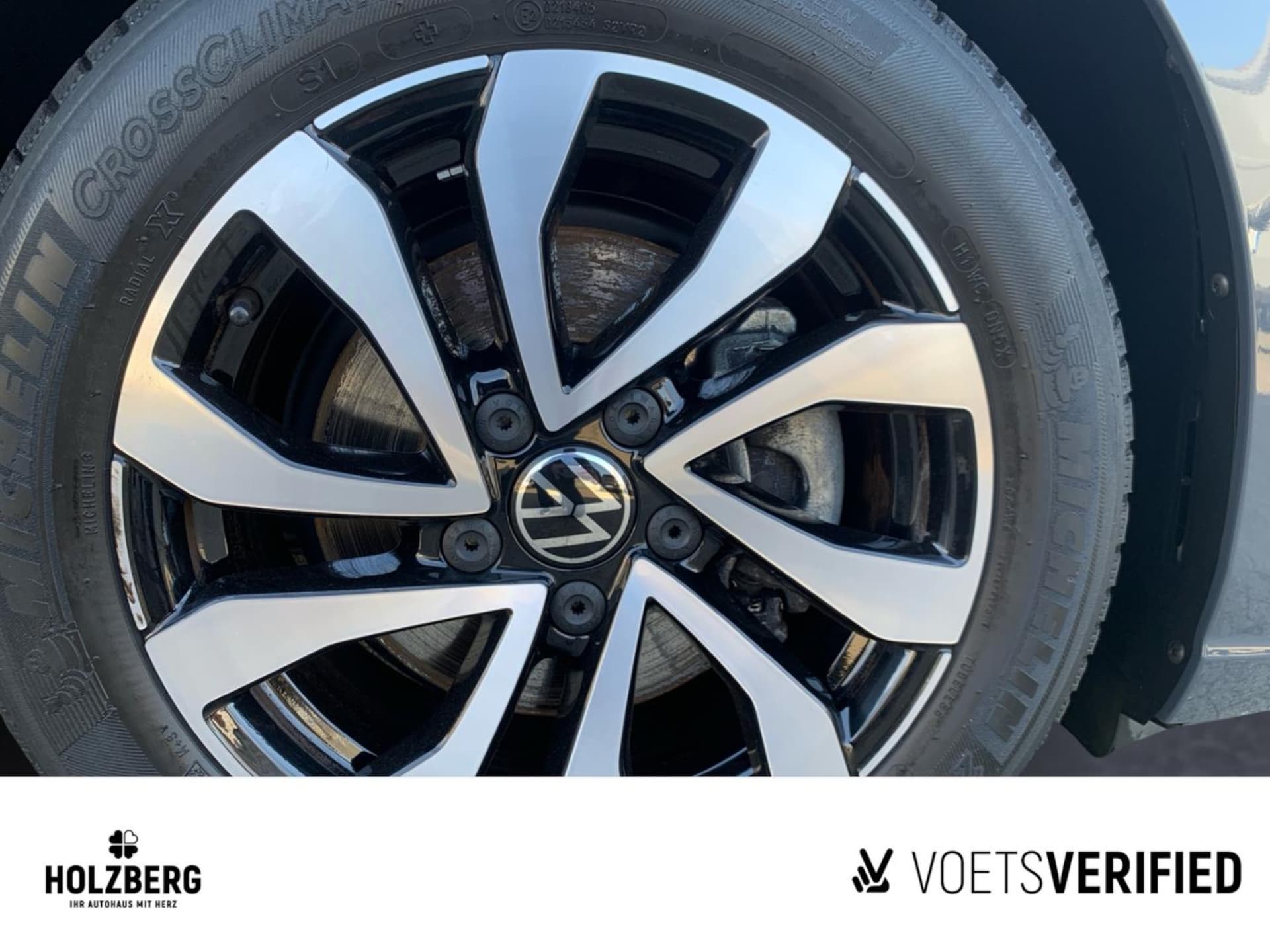 Volkswagen Golf Active