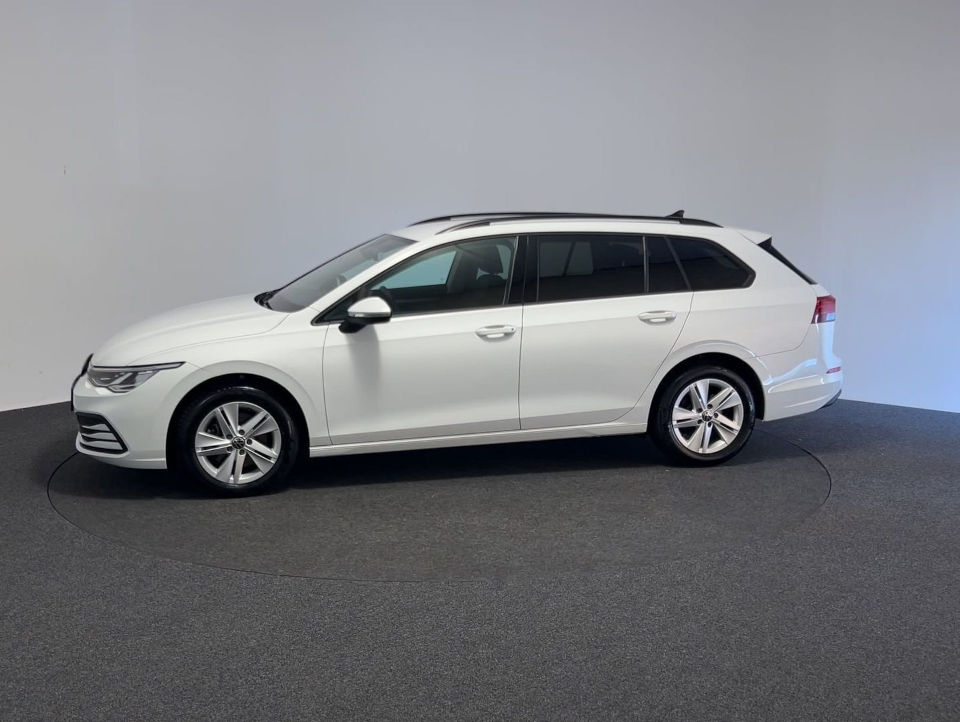 Volkswagen Golf Variant Life