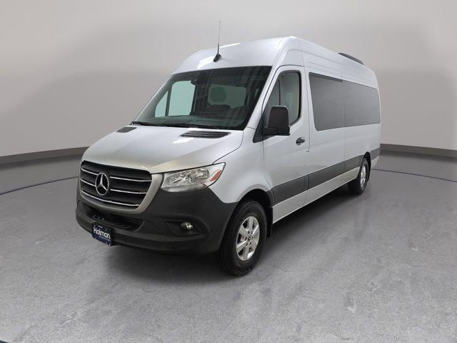 2024 Mercedes-Benz