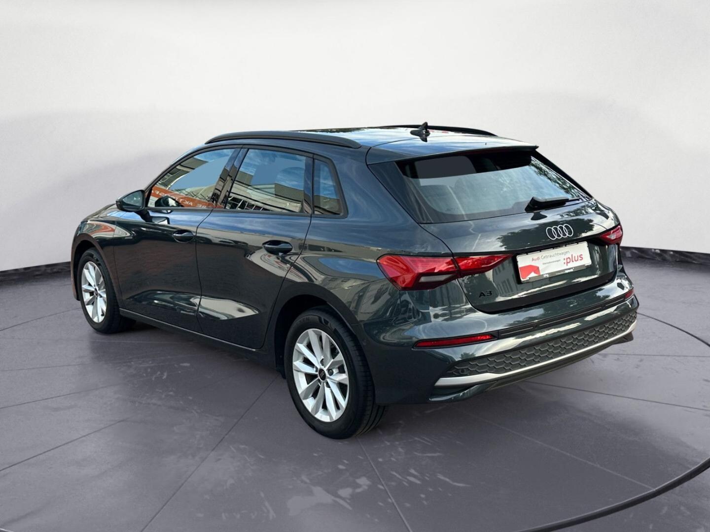 Bild über Audi A3 Sportback 30 TFSI S tronic - für weitere Informationen kontaktieren Sie den Audi Partner