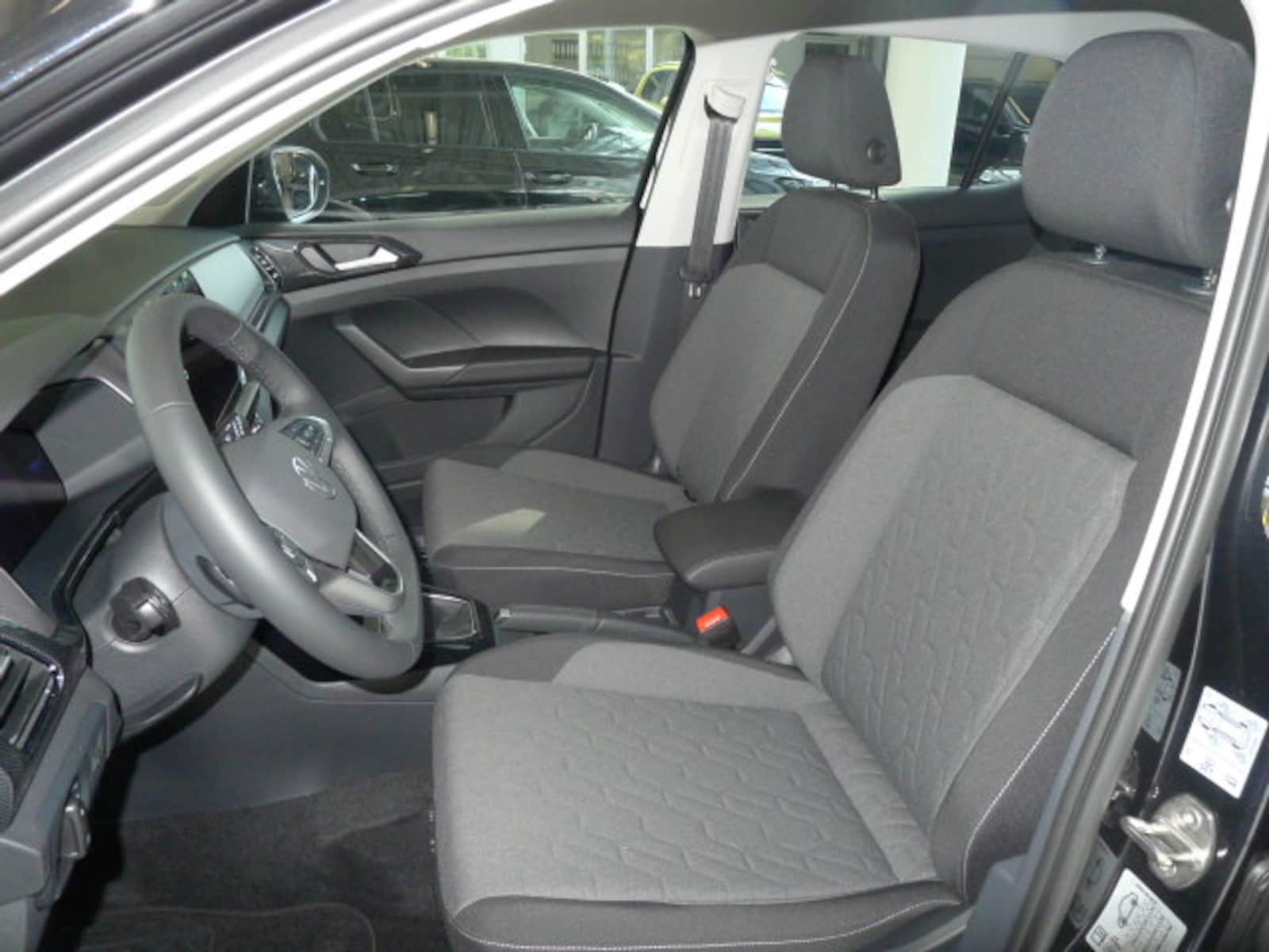 Volkswagen T-Cross – Bild 8