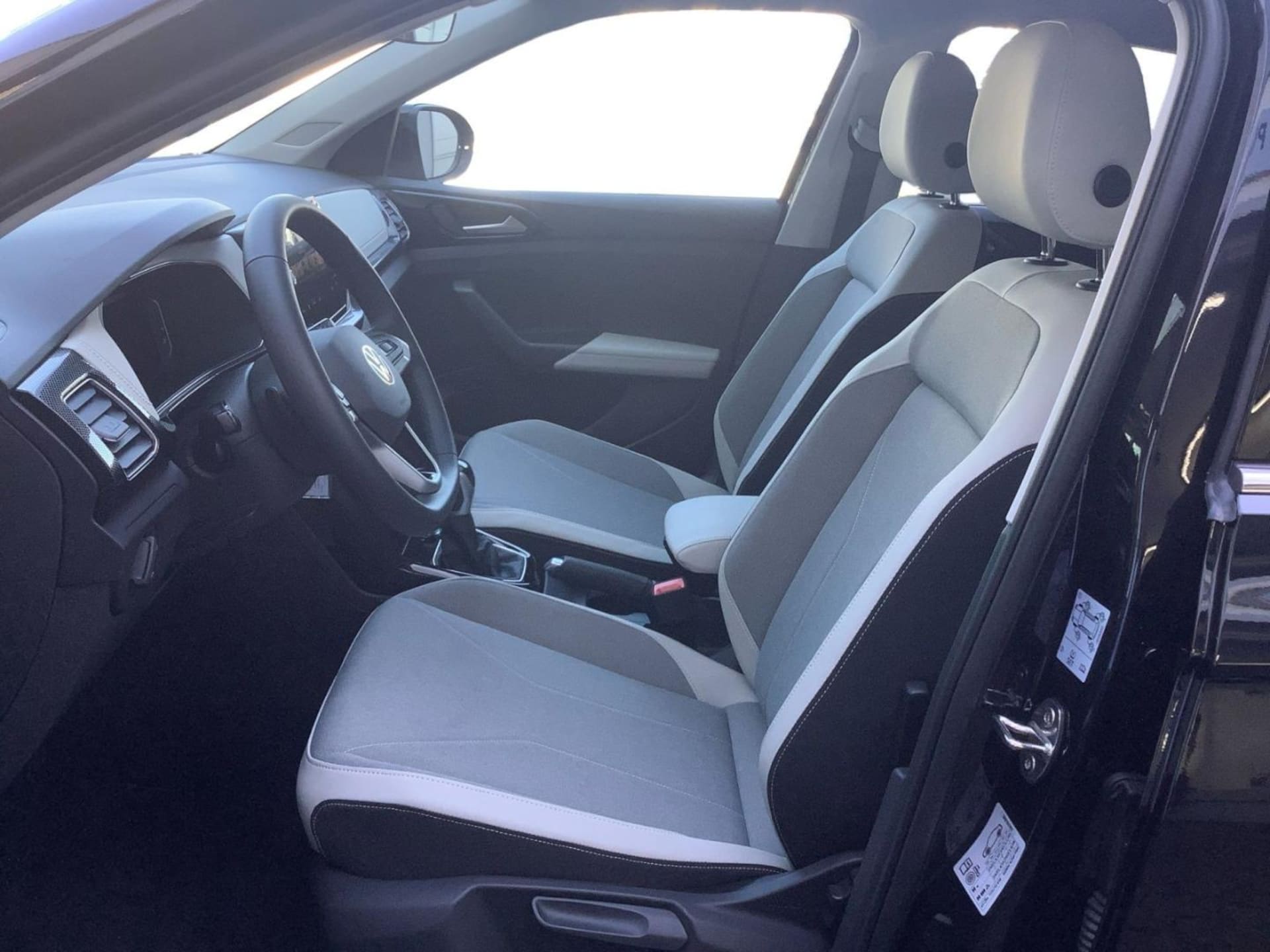 Volkswagen T-Cross Style
