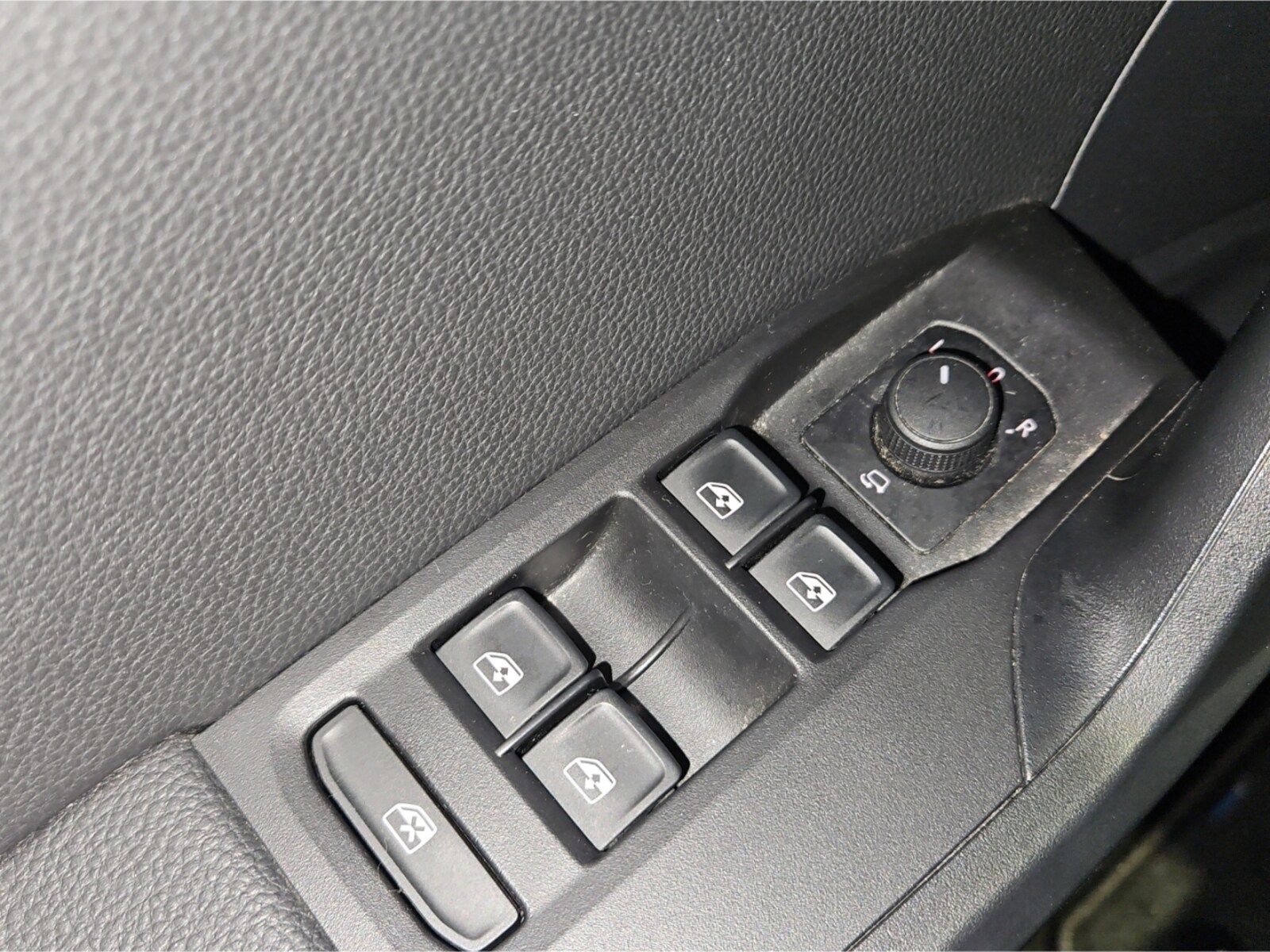 SEAT Arona – Bild 15