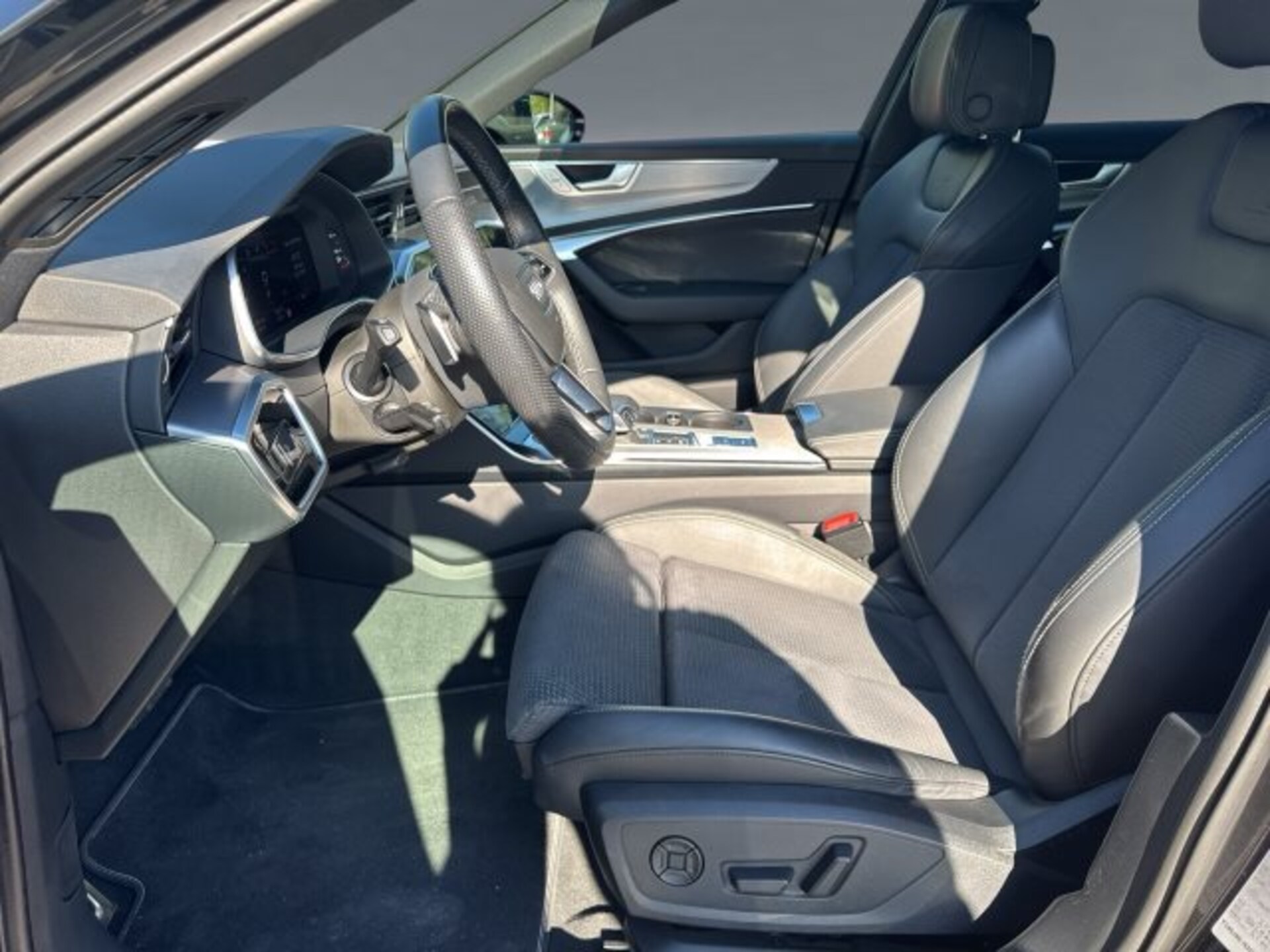 Audi S6 Avant