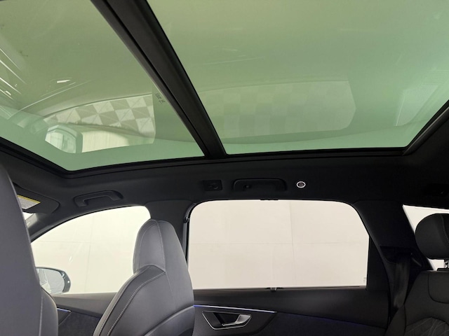 2026 Audi SQ7 Premium Plus - Photo 15