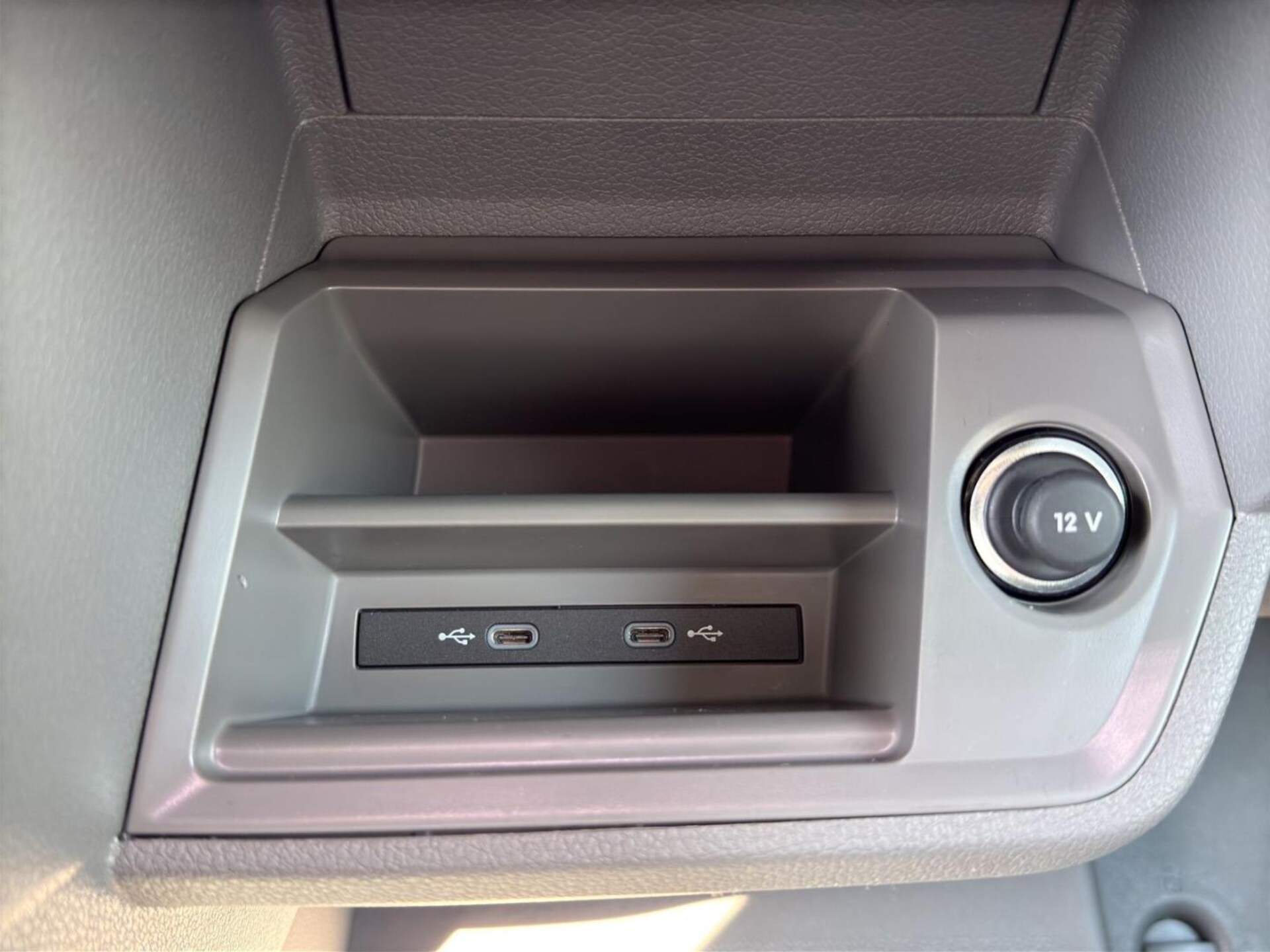 Volkswagen Crafter Kasten mittlerer Radstand