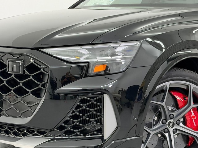 2026 Audi RS Q8 Base - Photo 10