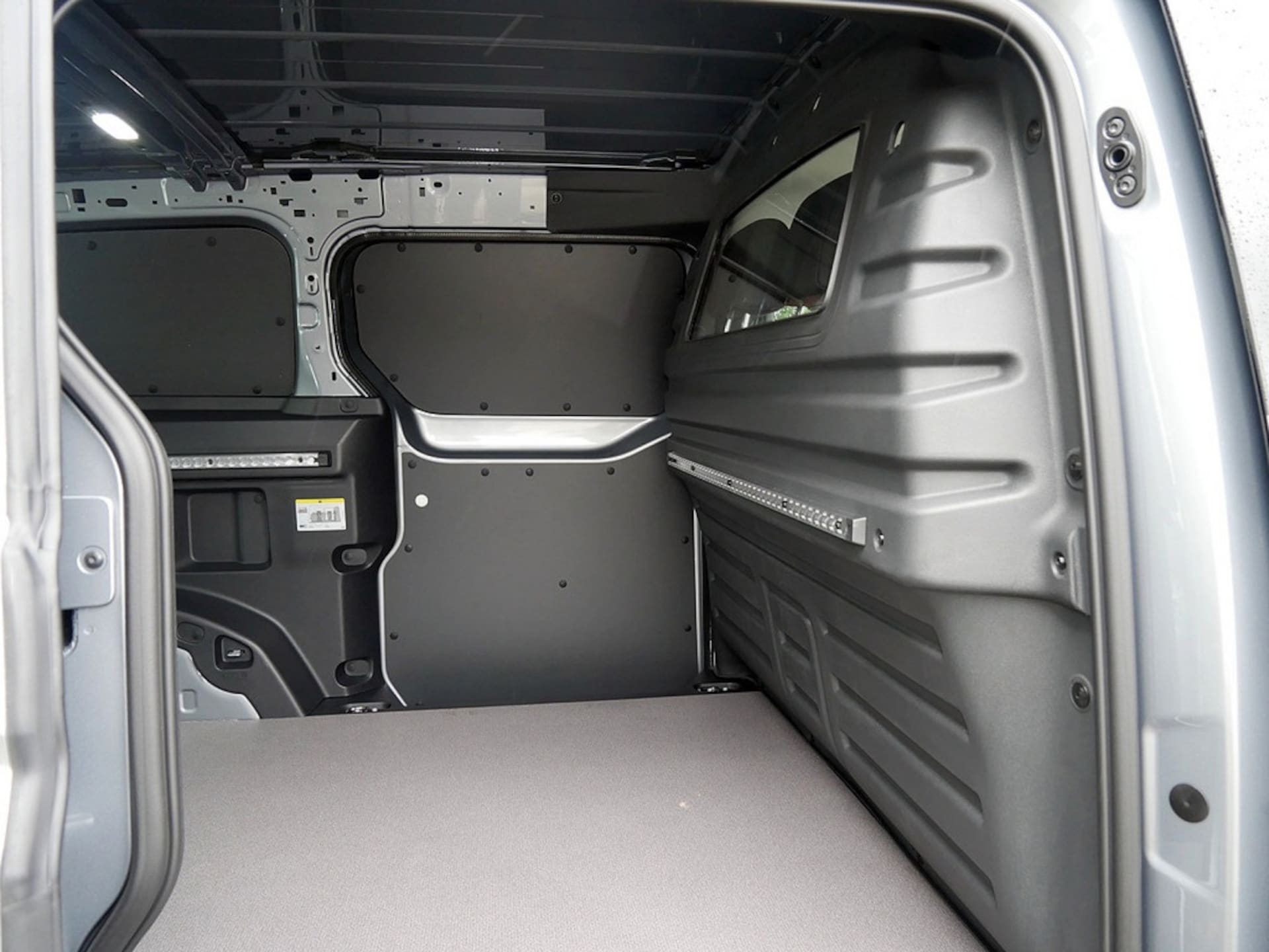 Volkswagen ID. Buzz Cargo Basis-Modell