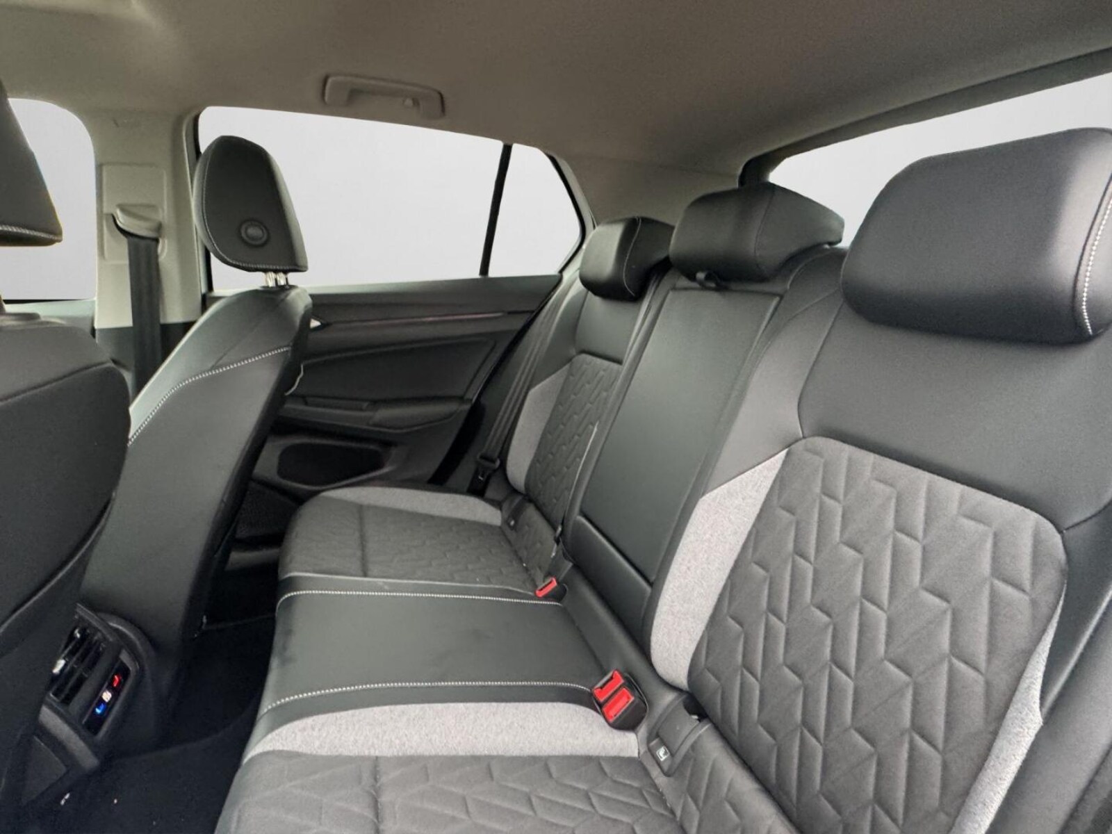 Volkswagen Golf – Bild 14