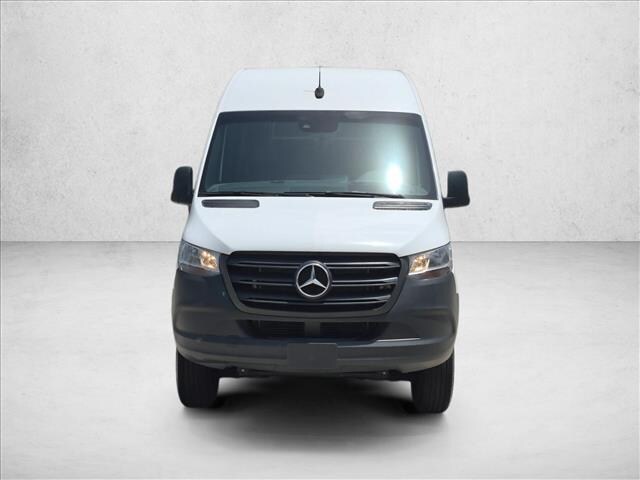 2022 Mercedes-Benz