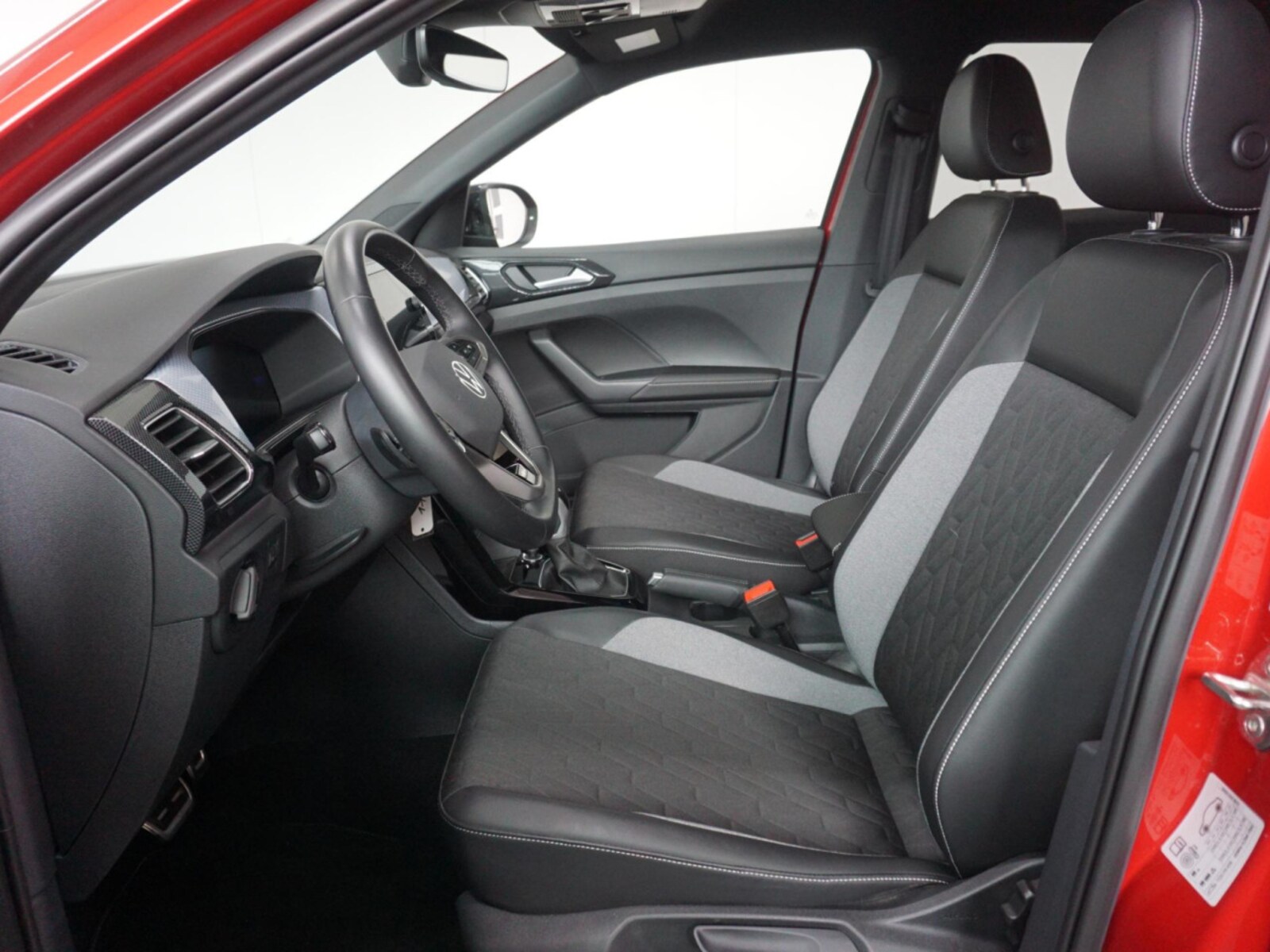 Volkswagen T-Cross – Bild 9